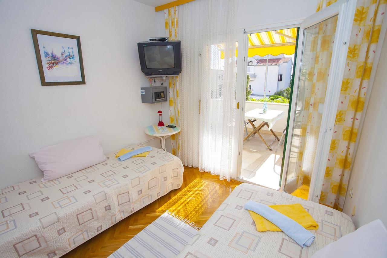 Apartments Villa Jarak 马卡尔斯卡 客房 照片